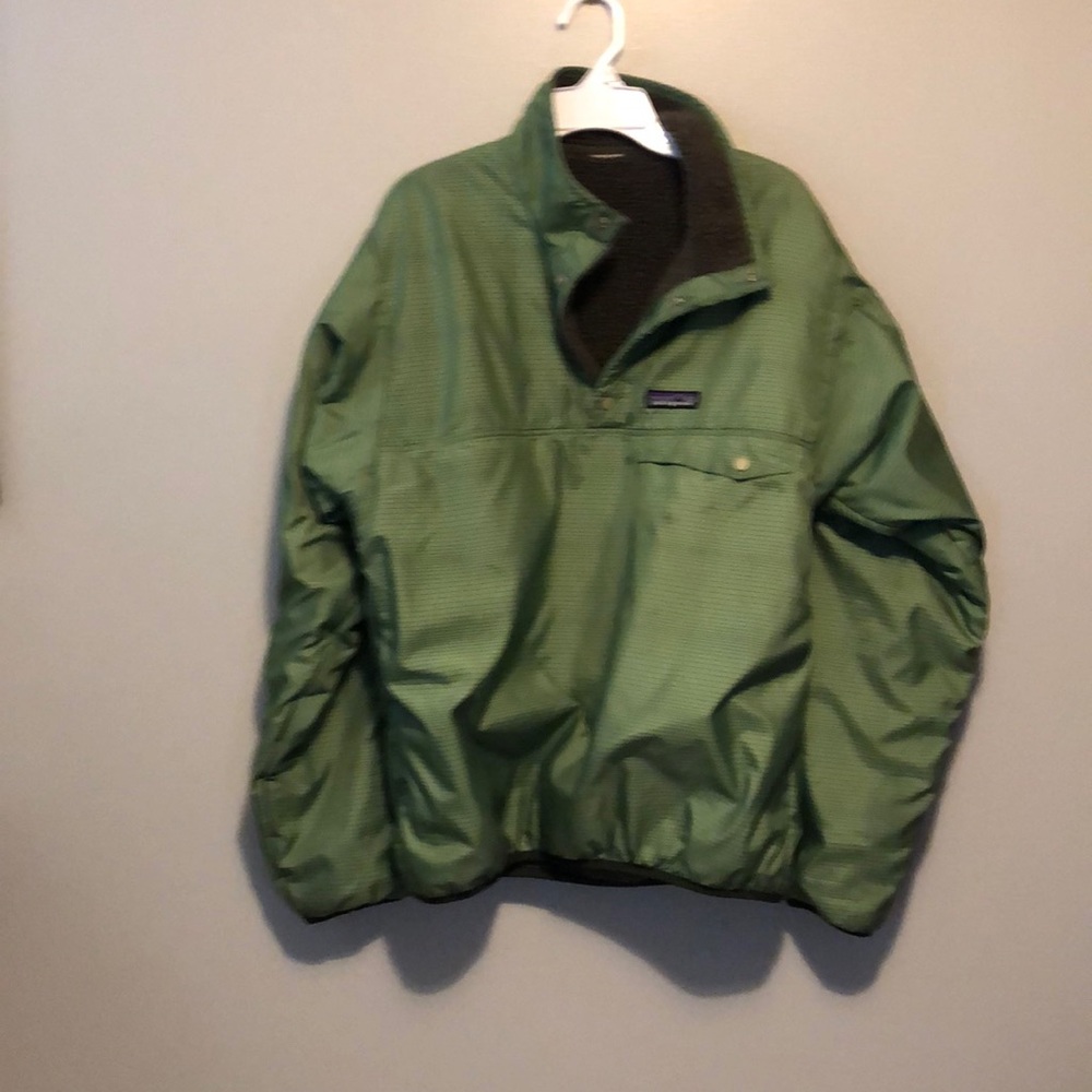 Men’s small Patagonia shelled synchilla pullover snap t